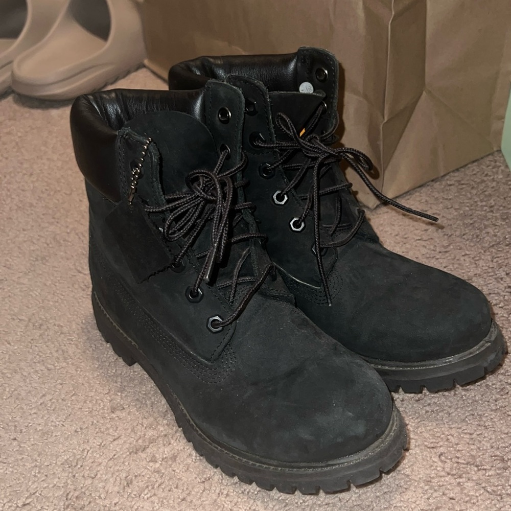Black Timberland Boots - size 8 (women’s)
